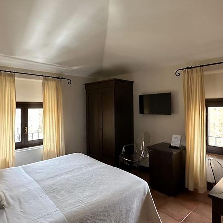 Hotel Palazzo Piccolomini Orvieto Esterno foto