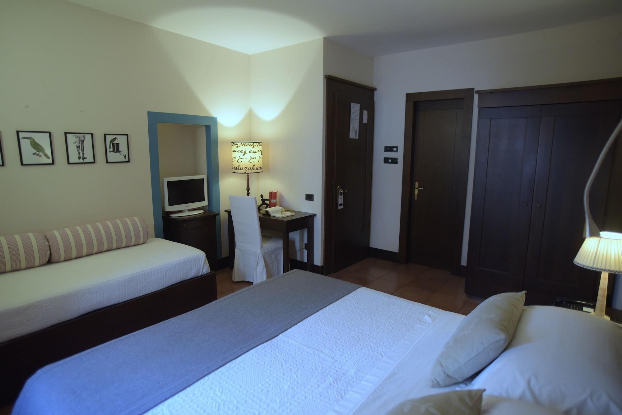 Hotel Palazzo Piccolomini Orvieto Esterno foto