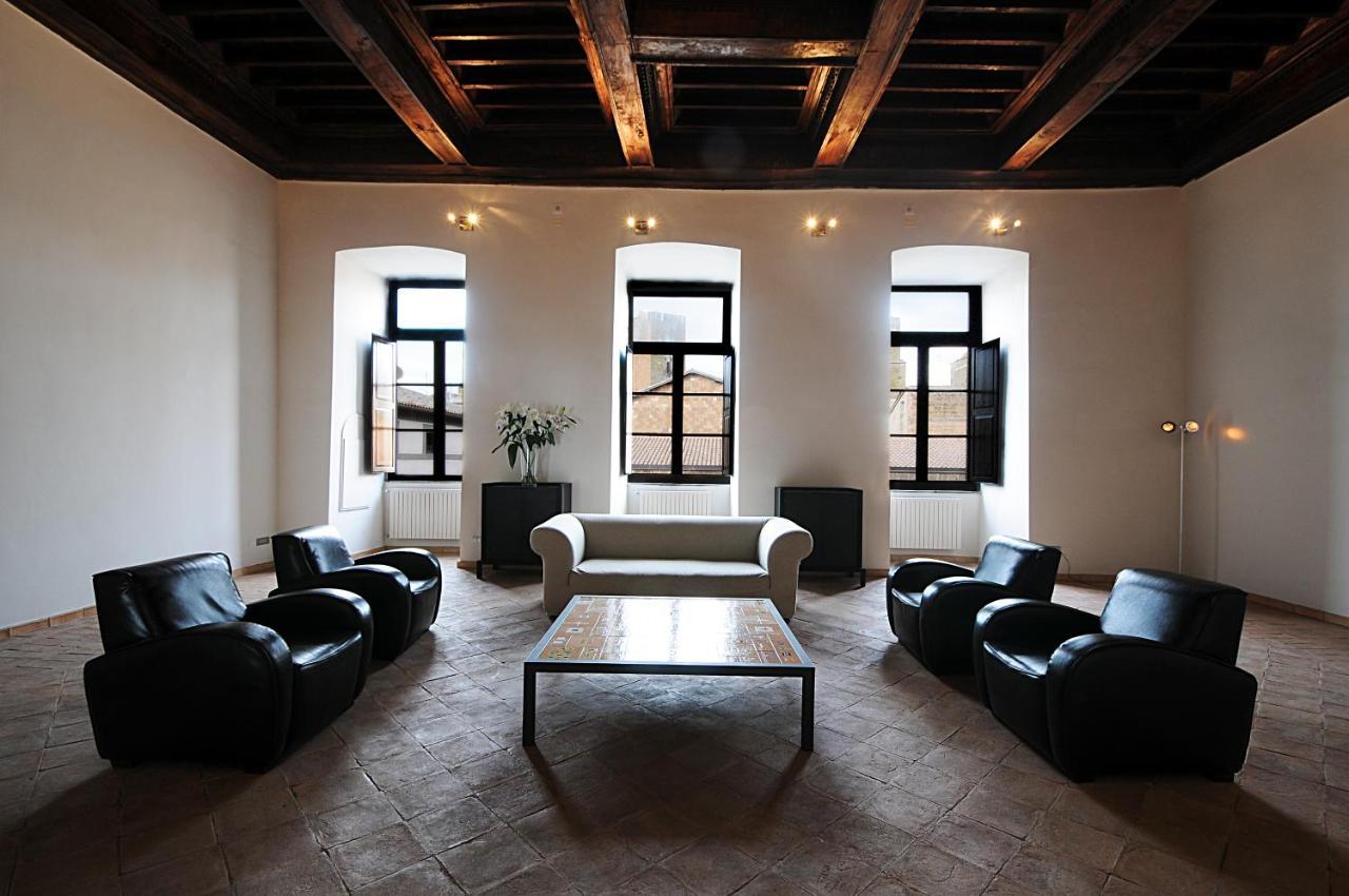 Hotel Palazzo Piccolomini Orvieto Esterno foto