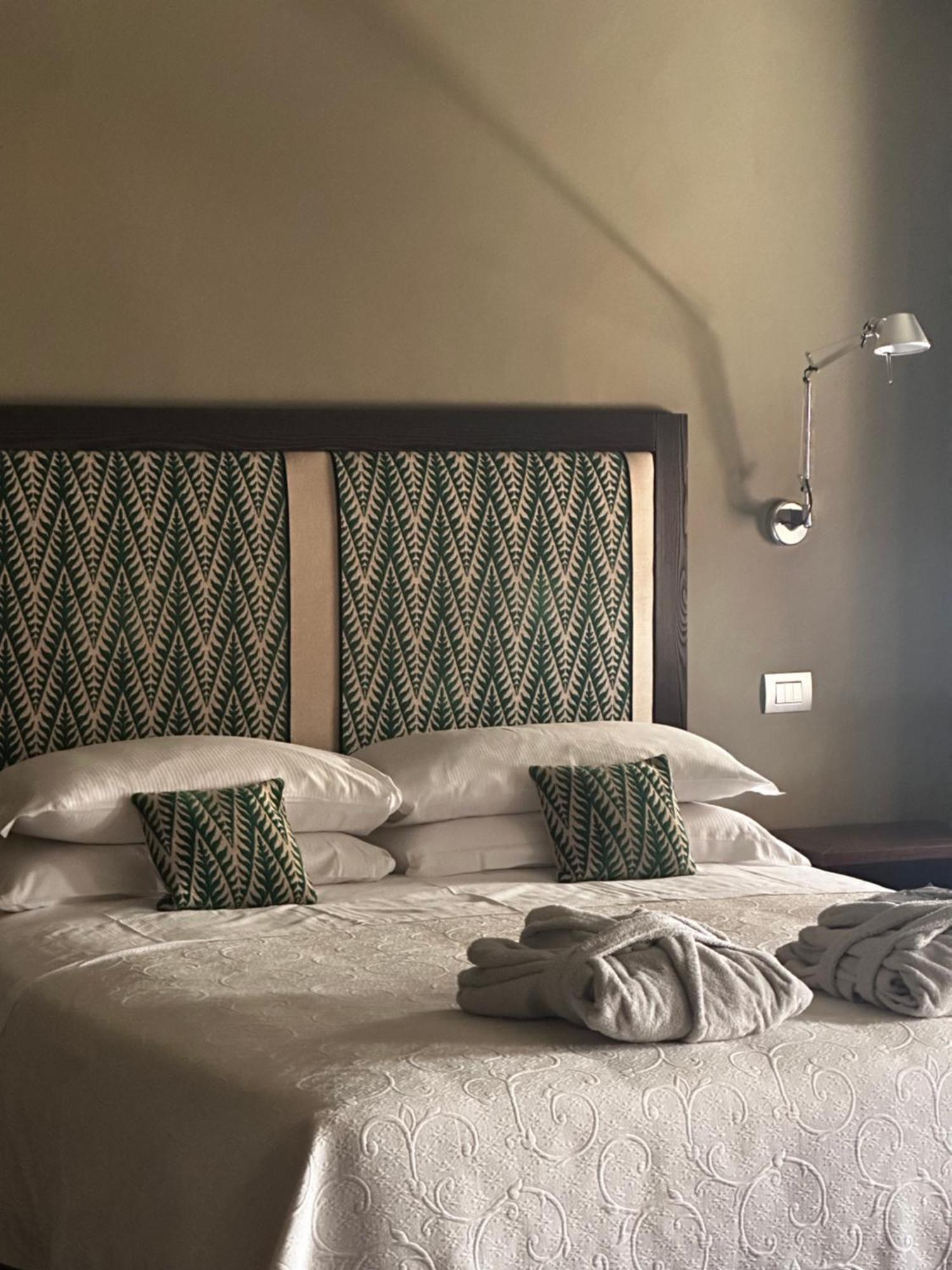 Hotel Palazzo Piccolomini Orvieto Esterno foto